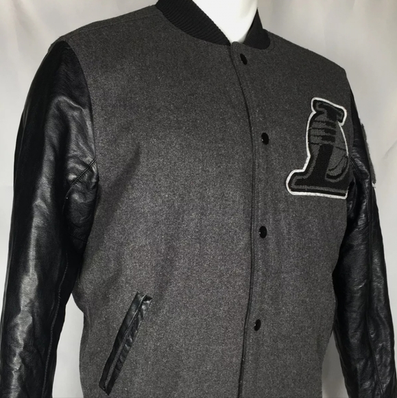 Vintage Lakers jacket - Picture 1 of 6